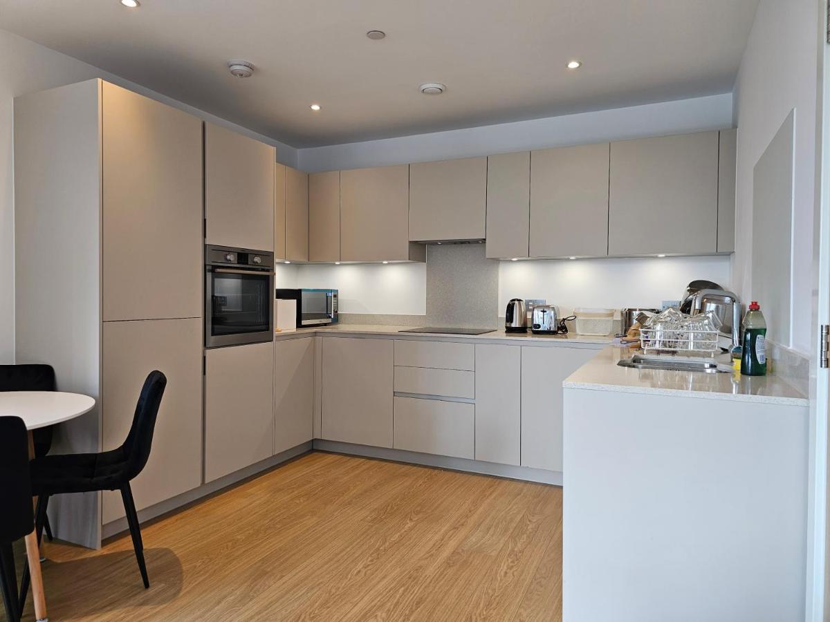 Santina Apartment London Borough of Croydon